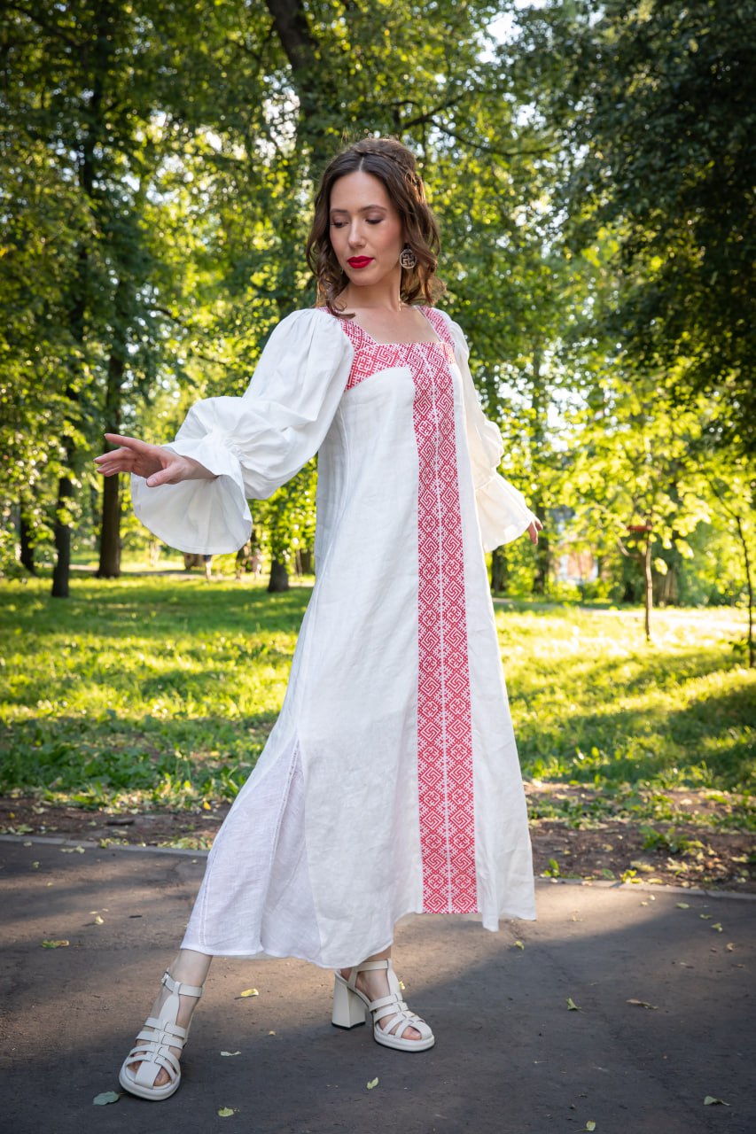 Это Платье «Рожана»